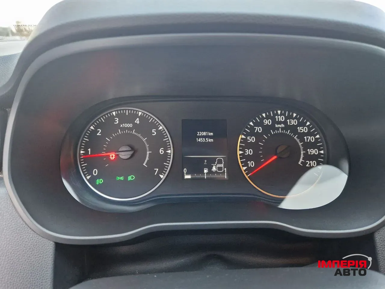 Renault Duster - фото 11