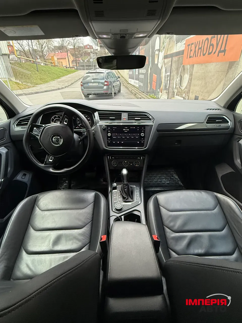 Volkswagen Tiguan - фото 26