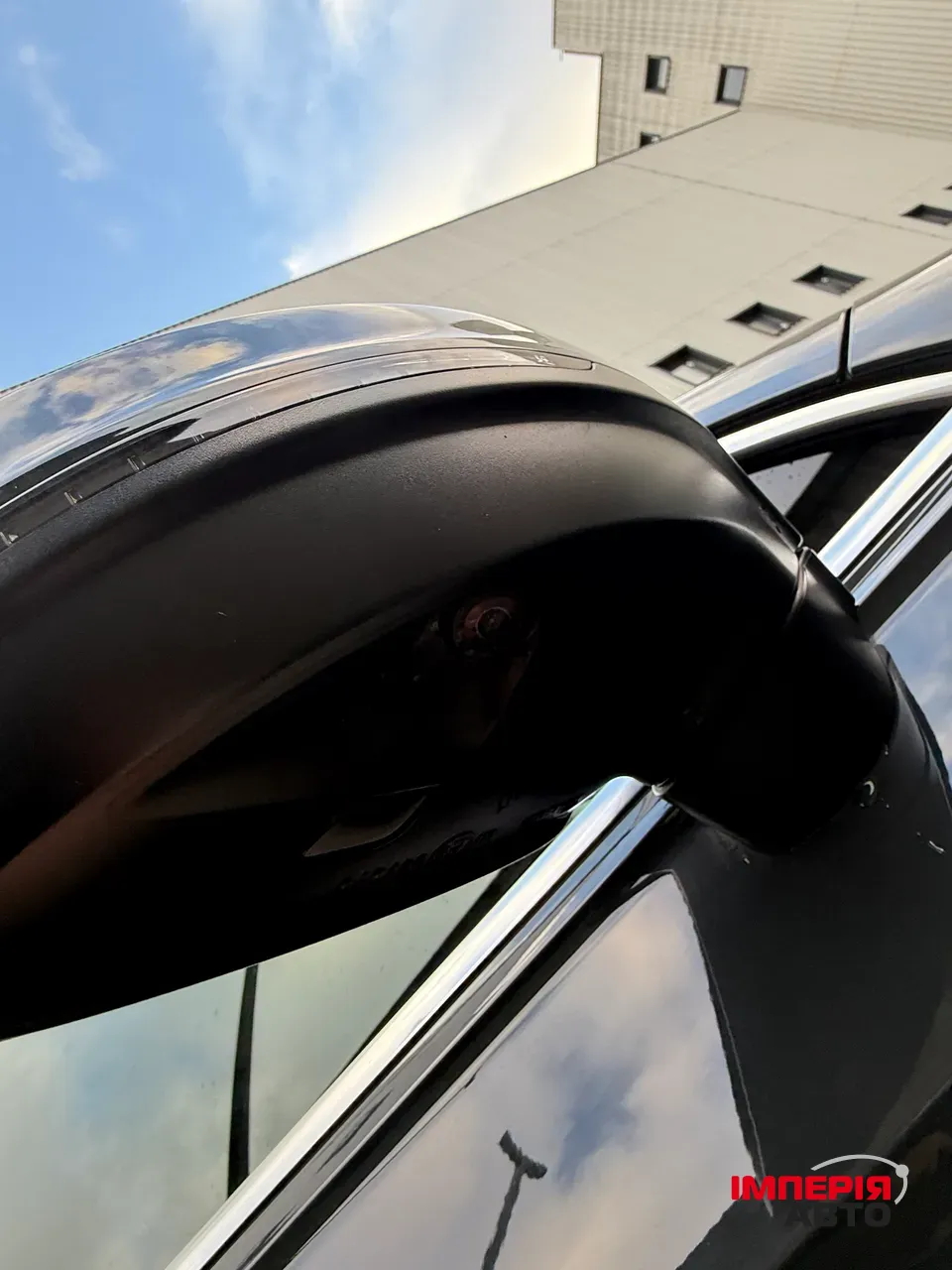 Volkswagen Tiguan - фото 13