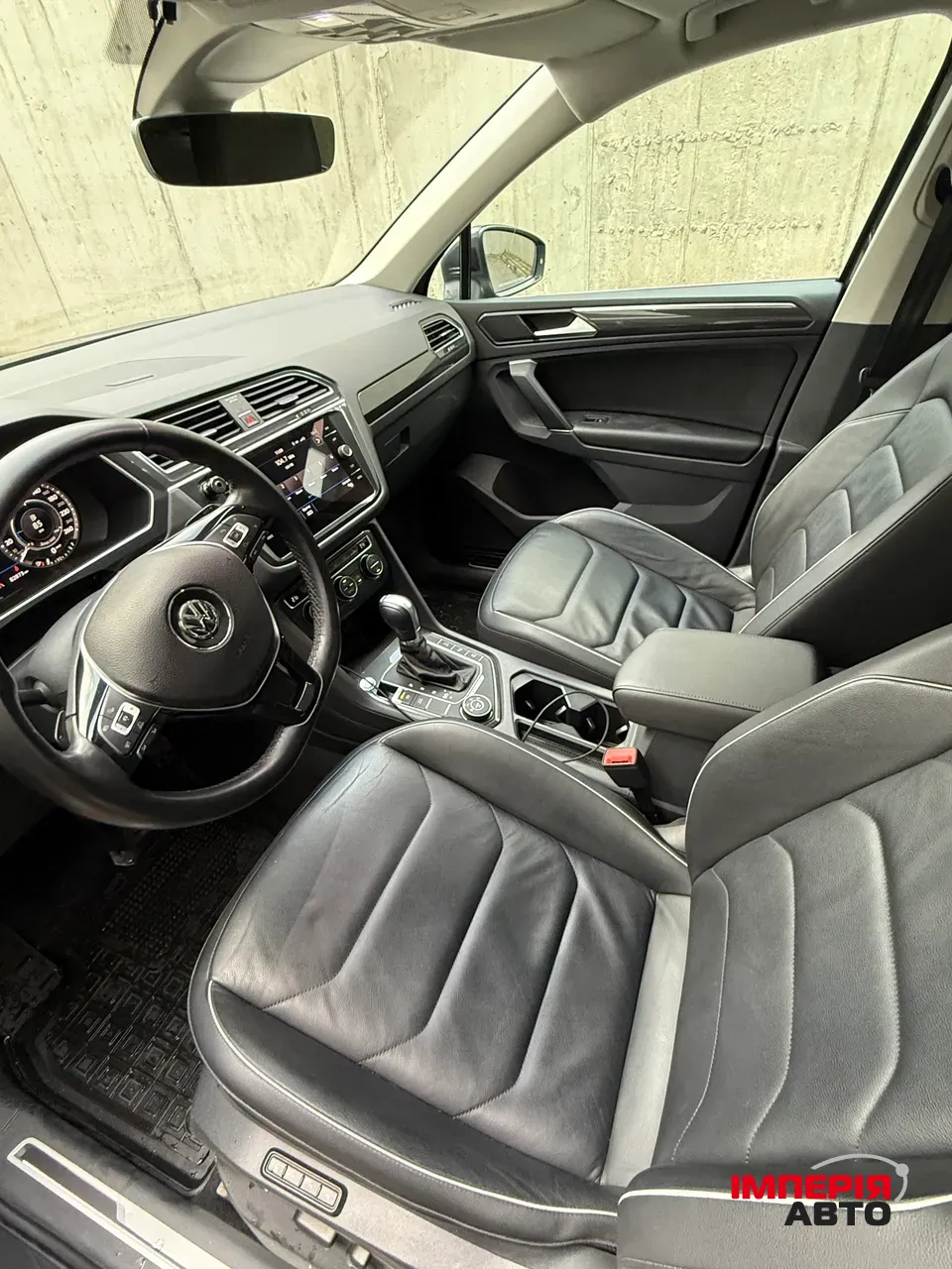 Volkswagen Tiguan - фото 16