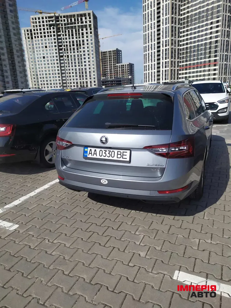Skoda Superb - фото 1