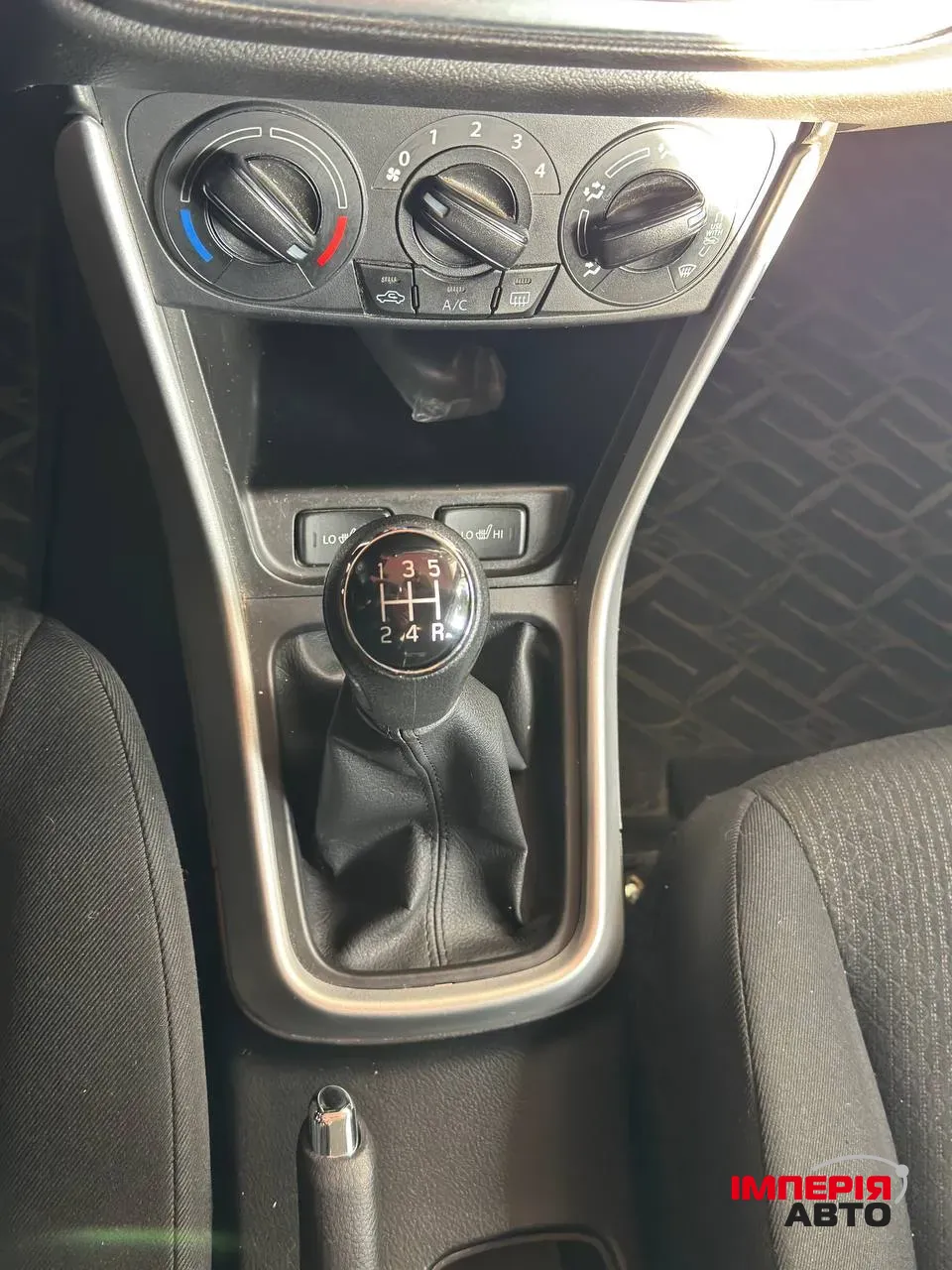 Suzuki SX4 - фото 12