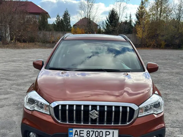 Suzuki SX4 - фото 1