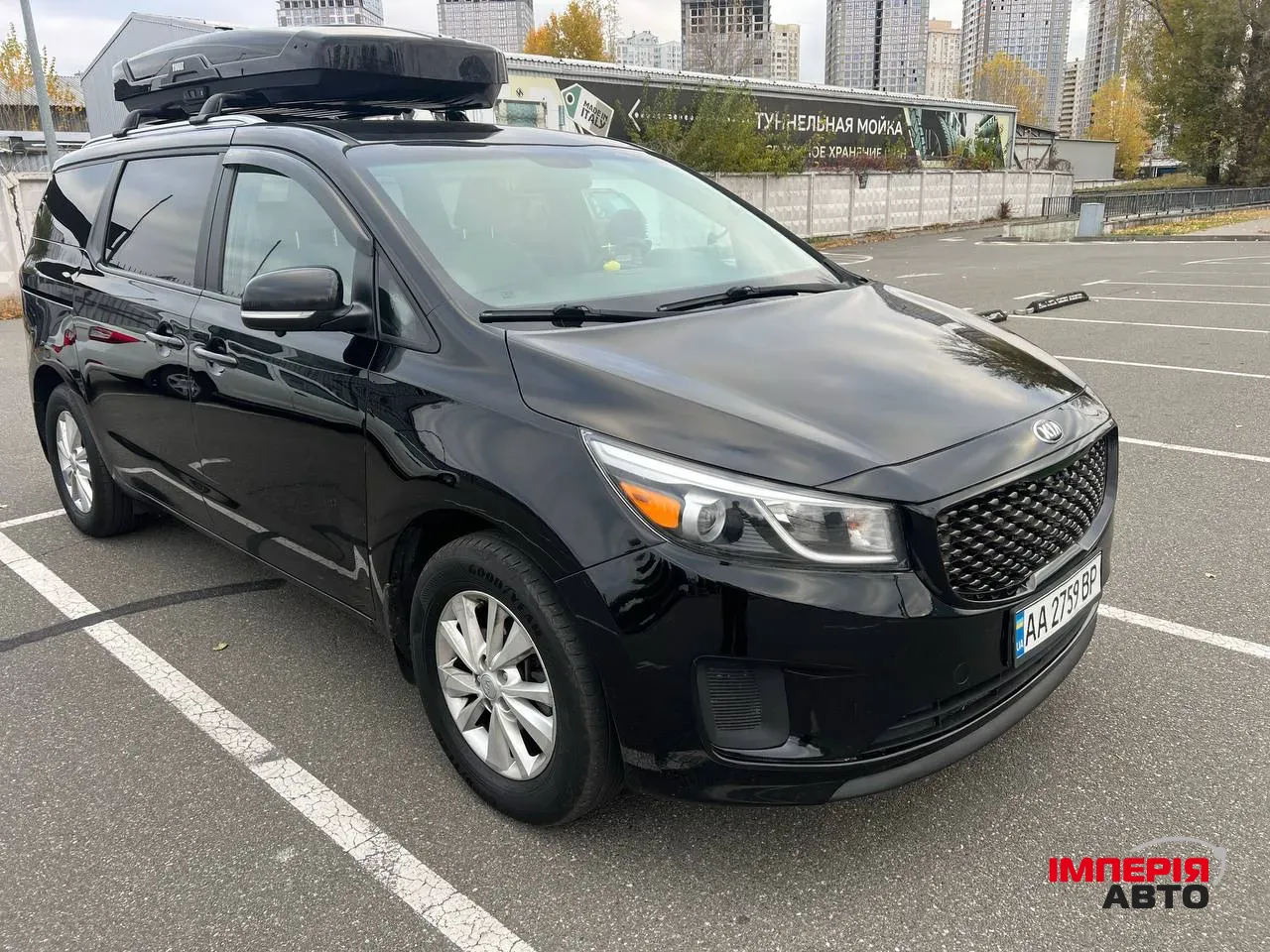 Kia Sedona - фото 9