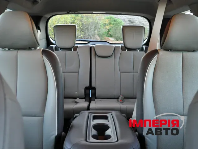 Kia Sedona - фото 12