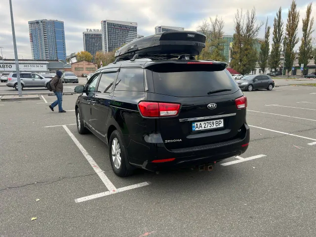 Kia Sedona - фото 4