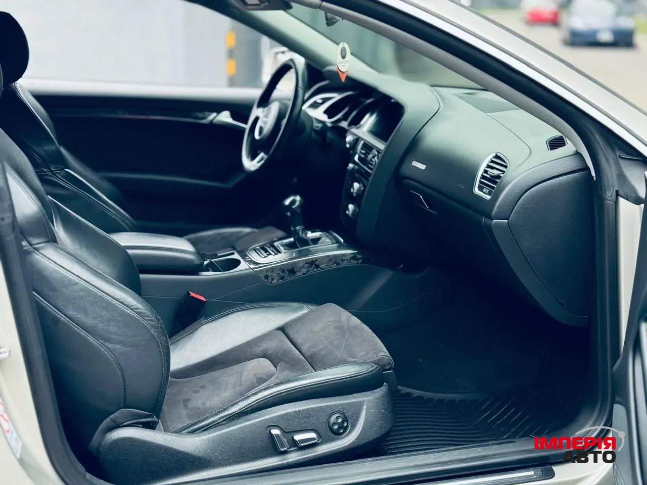 Audi A5 - фото 8