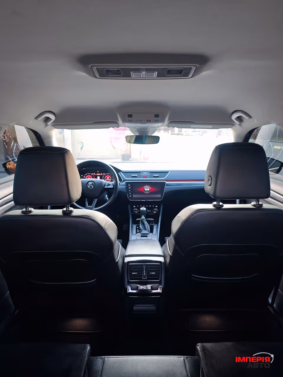 Skoda Superb - фото 39