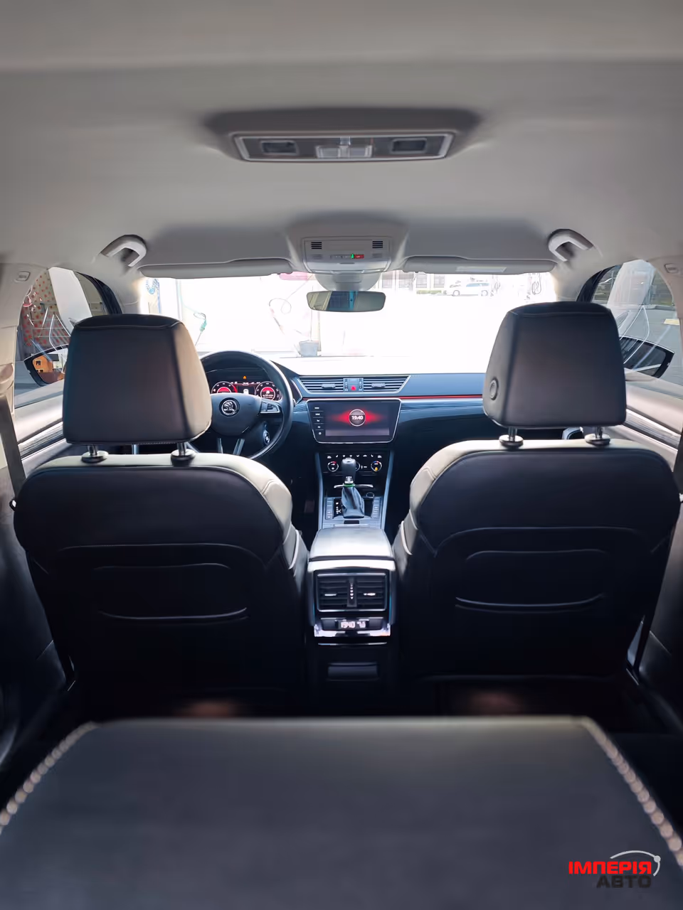Skoda Superb - фото 40