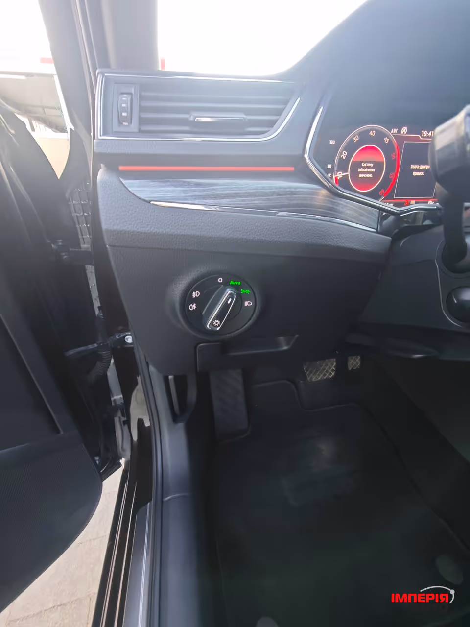 Skoda Superb - фото 36