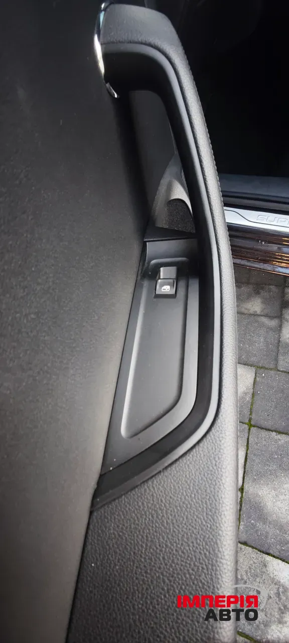 Skoda Superb - фото 15