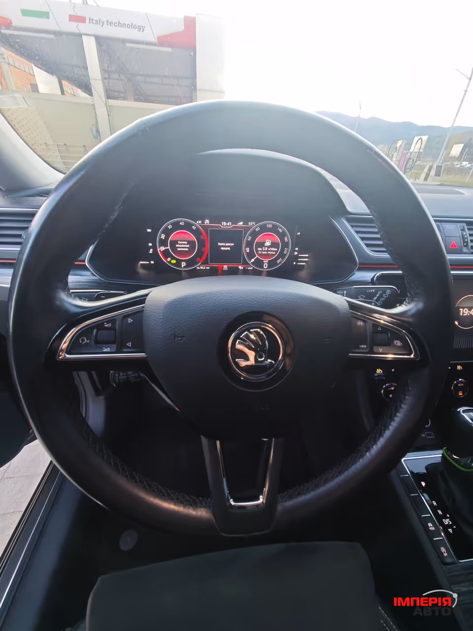 Skoda Superb - фото 34