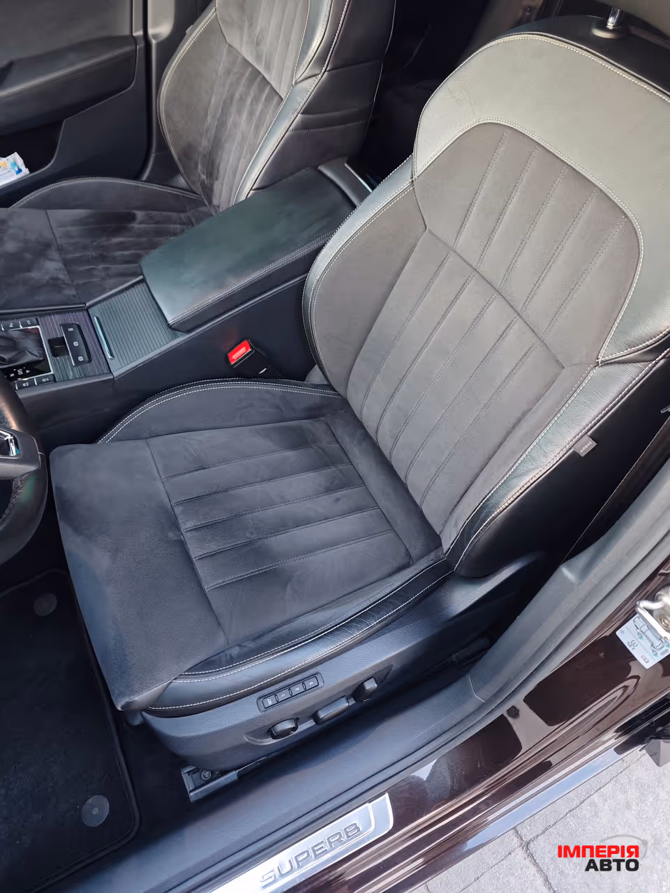 Skoda Superb - фото 19