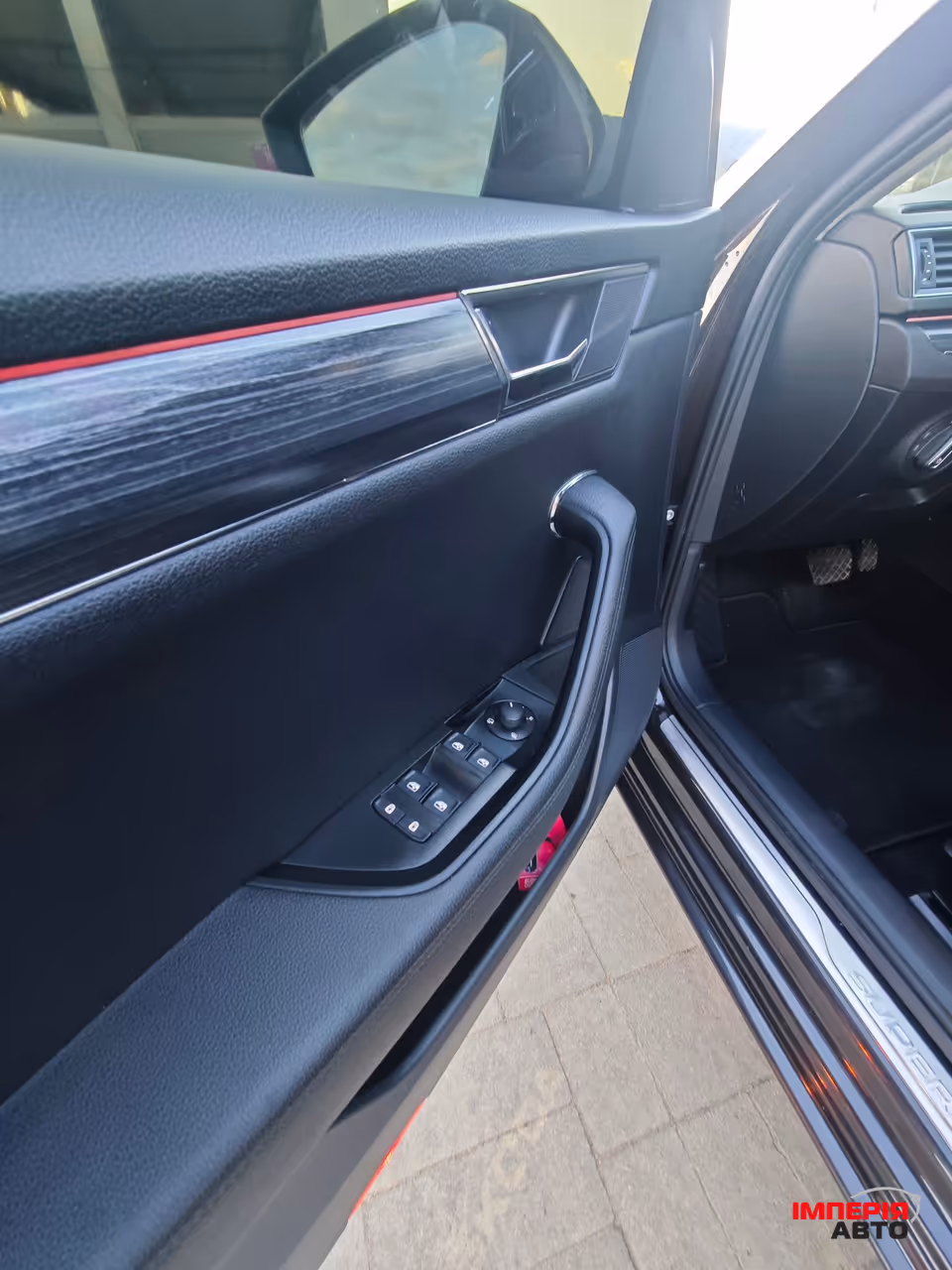 Skoda Superb - фото 38