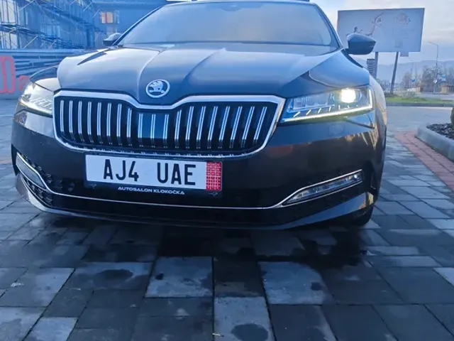 Skoda Superb - фото 5