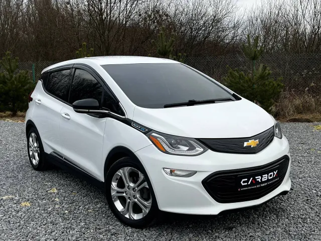 Chevrolet Bolt - фото 1