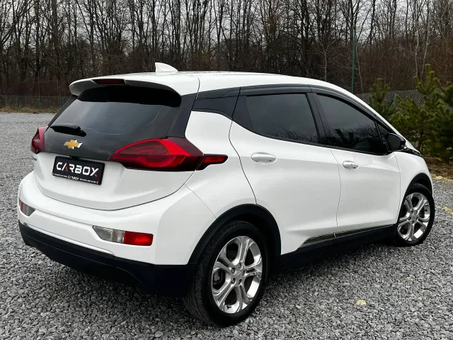 Chevrolet Bolt - фото 5