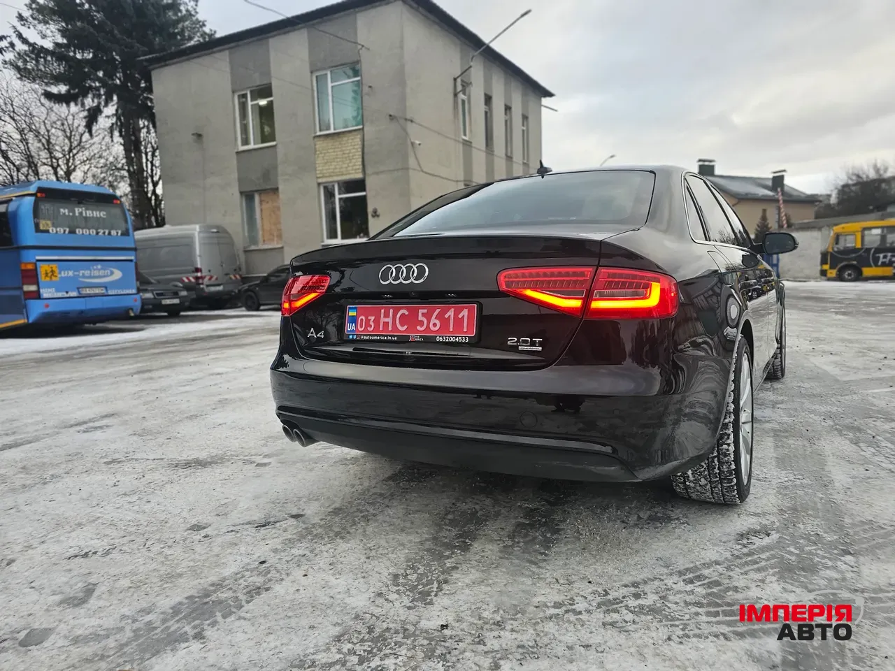 Audi A4 - фото 11