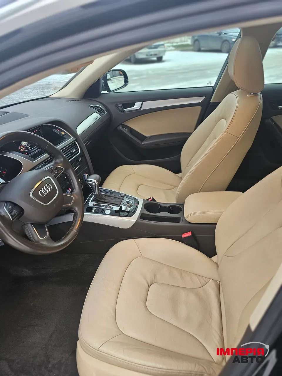 Audi A4 - фото 16