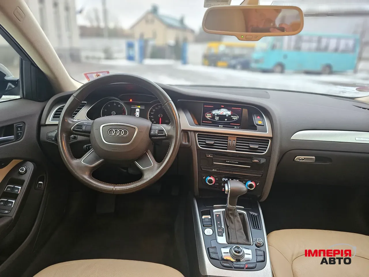 Audi A4 - фото 19