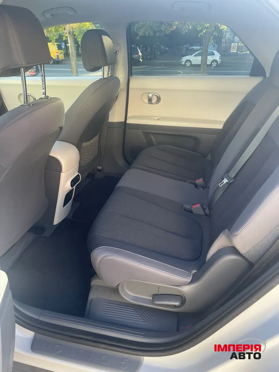 Hyundai IONIQ 5 - фото 8