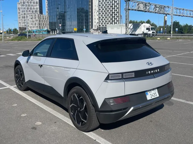 Hyundai IONIQ 5 - фото 5