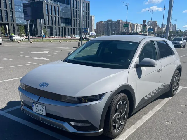 Hyundai IONIQ 5 - фото 1
