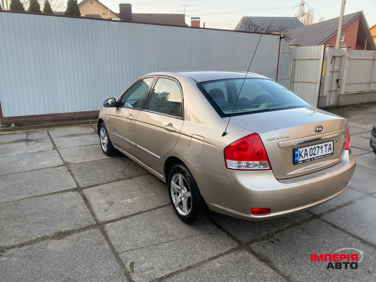 Kia Cerato - фото 6