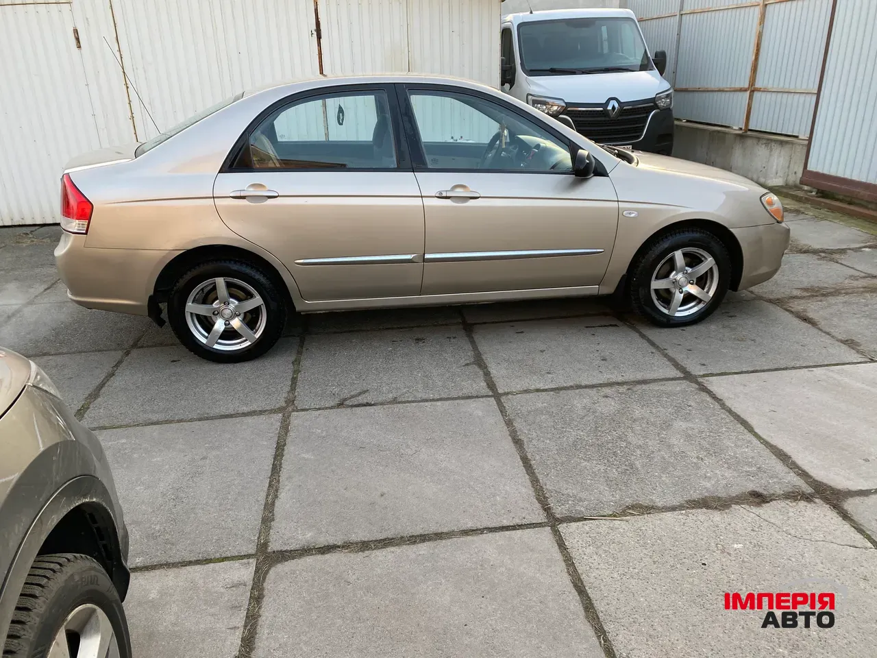 Kia Cerato - фото 2