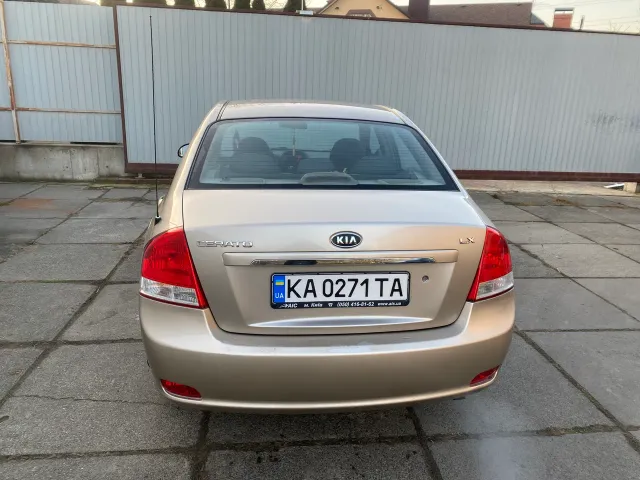 Kia Cerato - фото 5