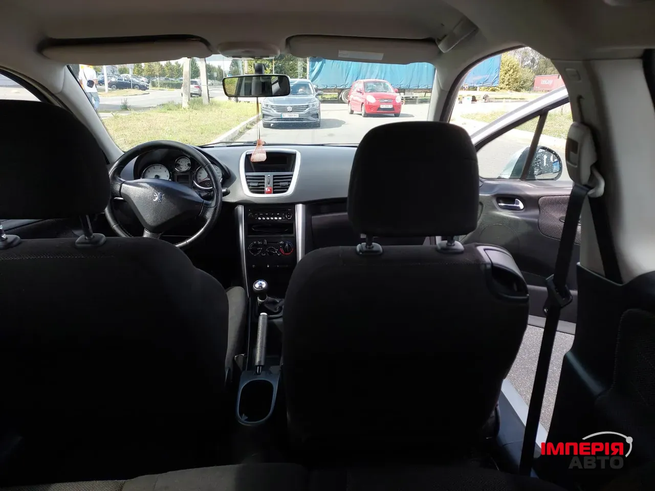 Peugeot 207 - фото 8