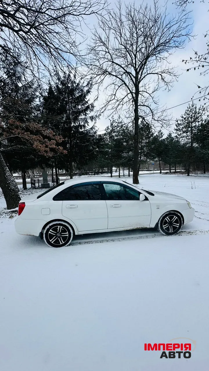 Chevrolet Lacetti - фото 12