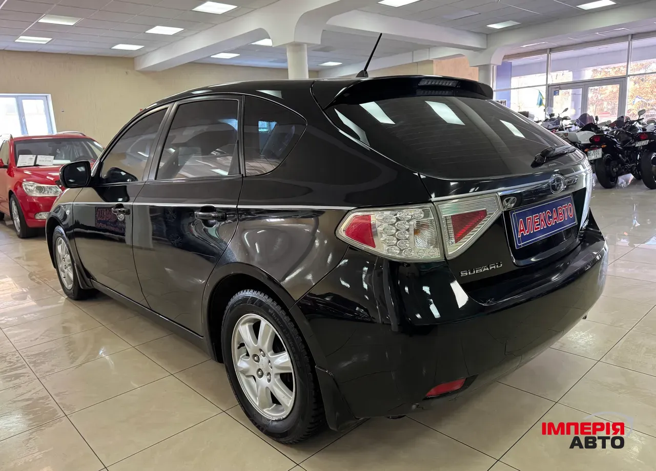 Subaru Impreza - фото 2