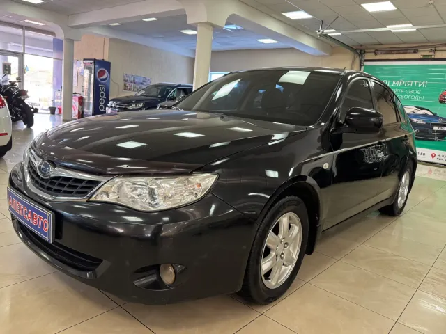 Subaru Impreza - фото 1
