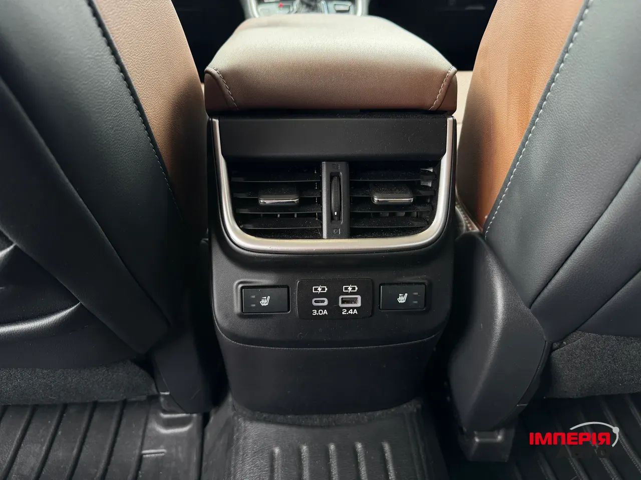 Subaru Outback - фото 11