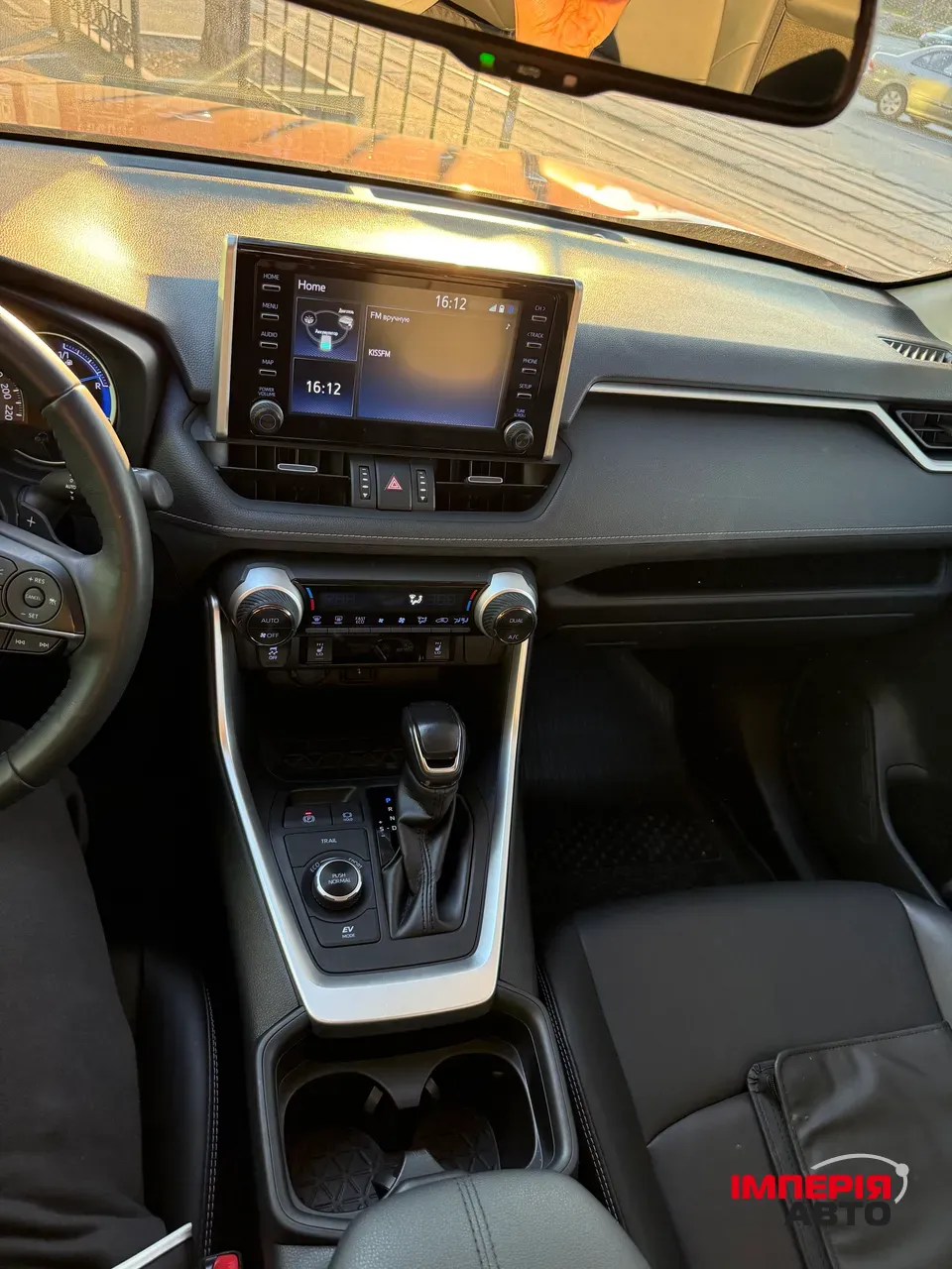 Toyota RAV4 - фото 26