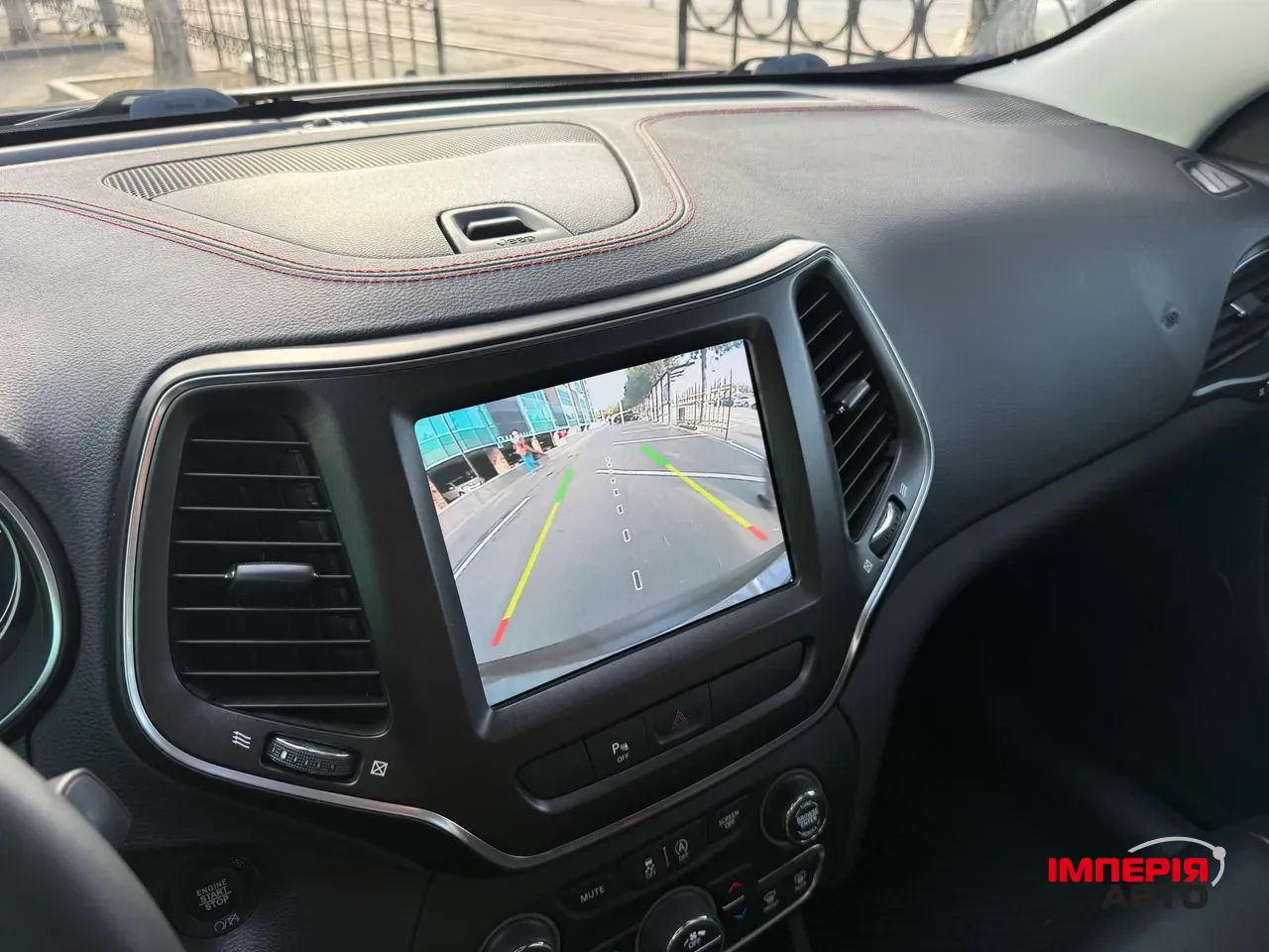 Jeep Cherokee - фото 23