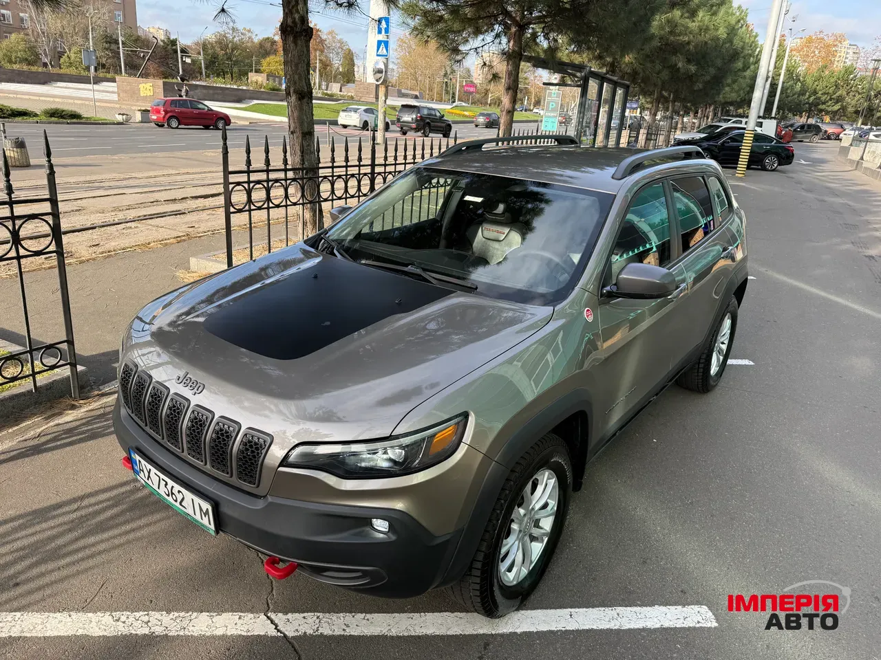 Jeep Cherokee - фото 9