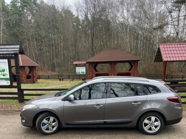 Renault Megane - фото 5
