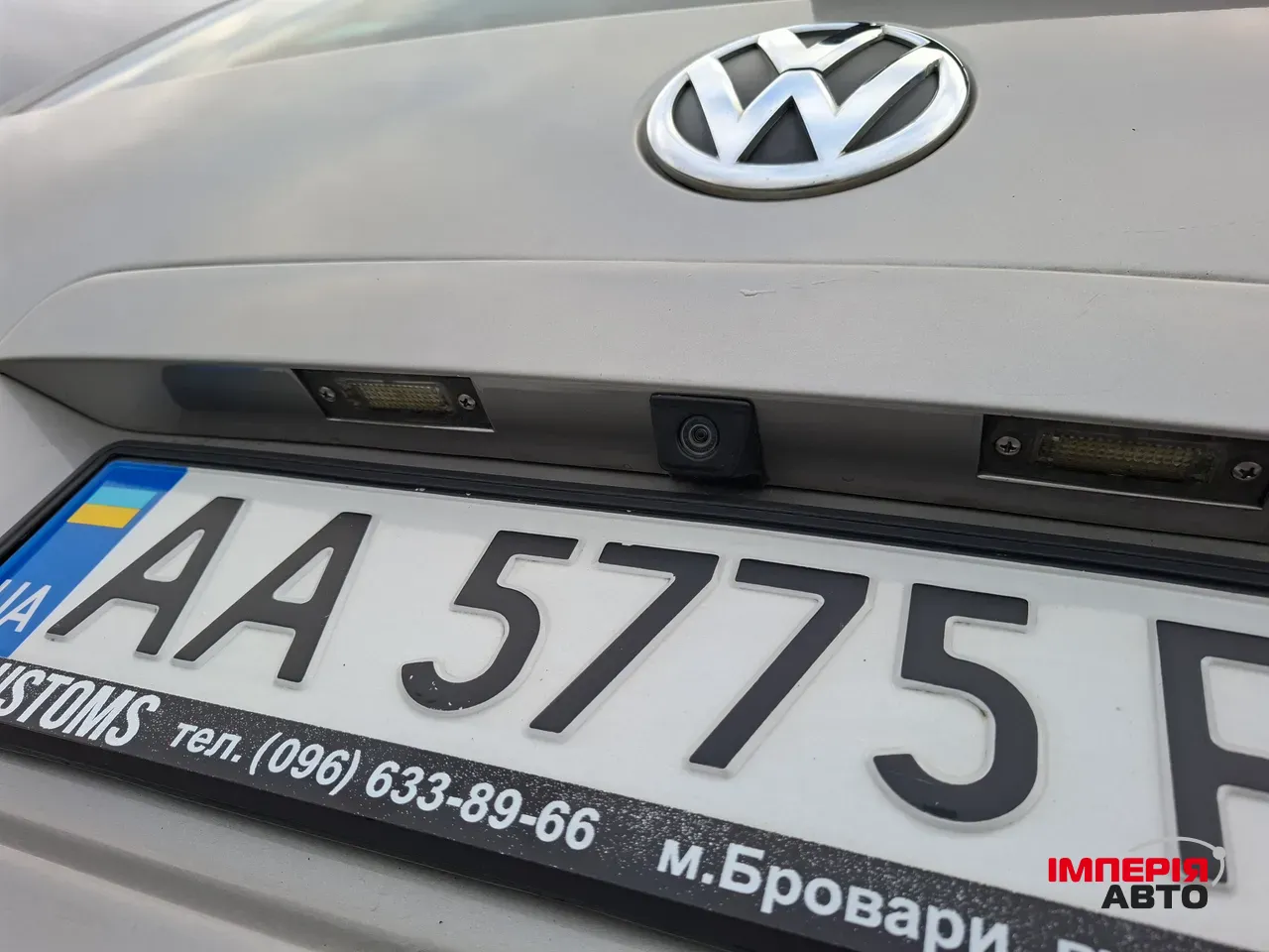 Volkswagen Multivan - фото 14