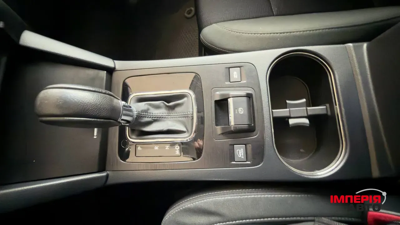 Subaru Outback - фото 6