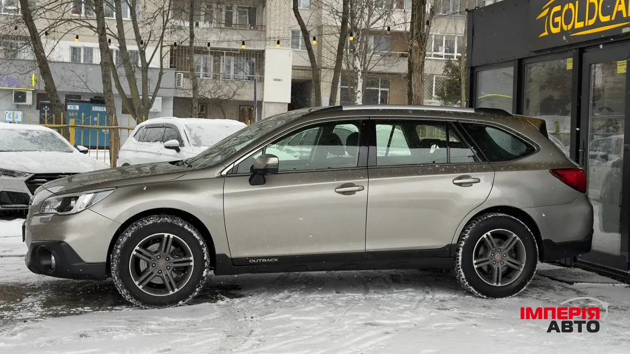 Subaru Outback - фото 3