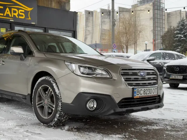Subaru Outback - фото 4