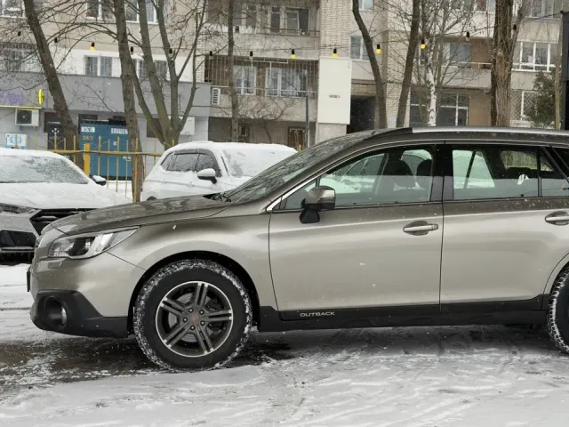 Subaru Outback - фото 3