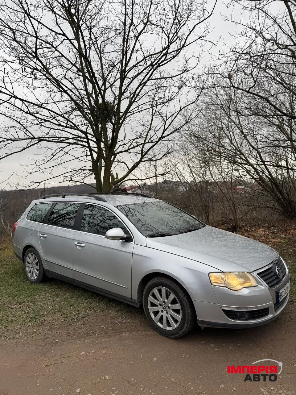 Volkswagen Passat - фото 2