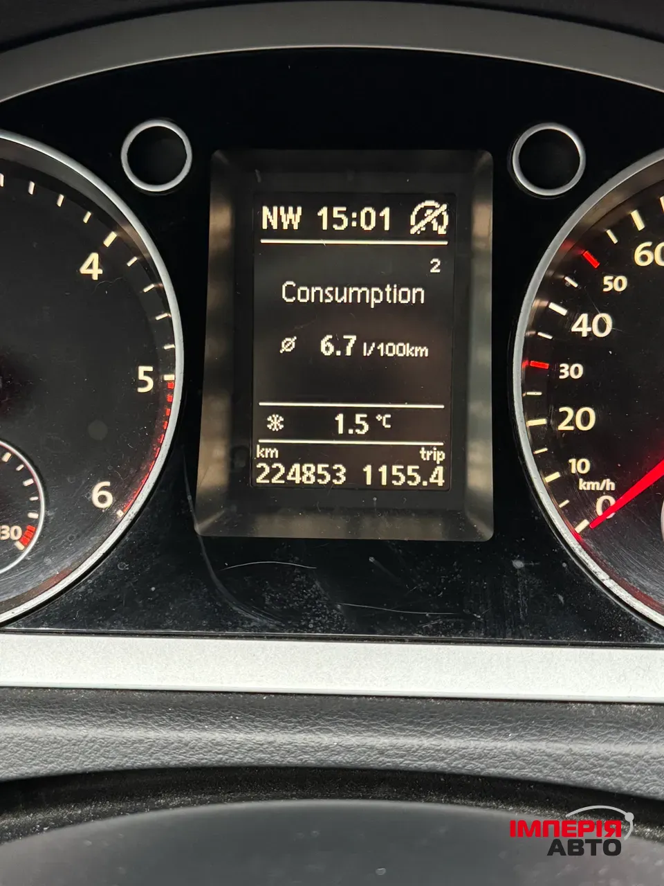 Volkswagen Passat - фото 6