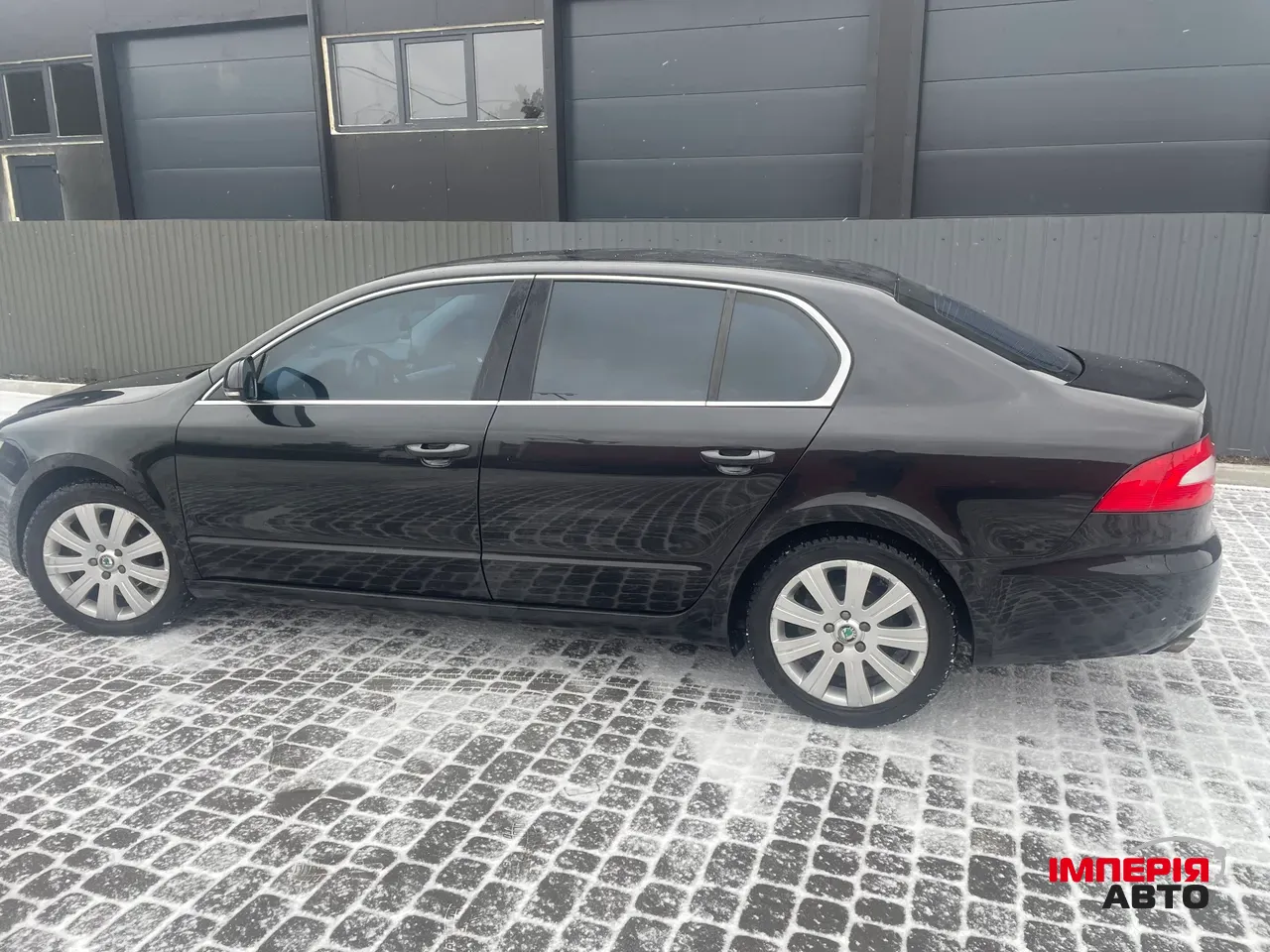 Skoda Superb - фото 16