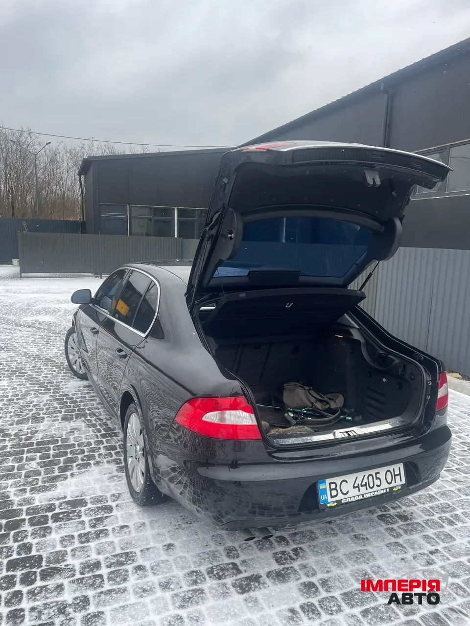 Skoda Superb - фото 10