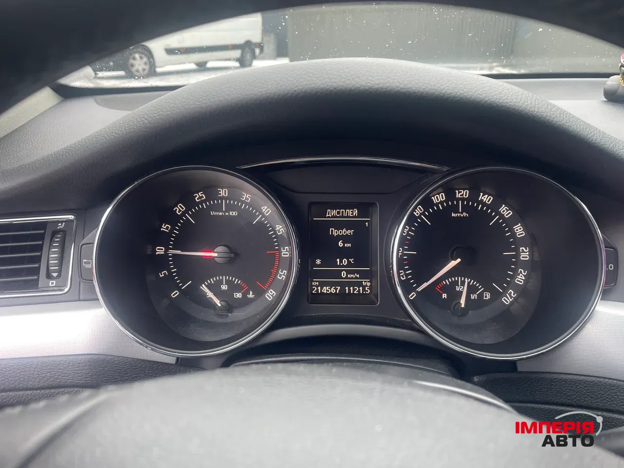 Skoda Superb - фото 3