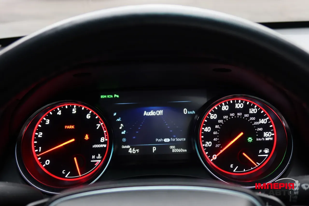 Toyota Camry - фото 8